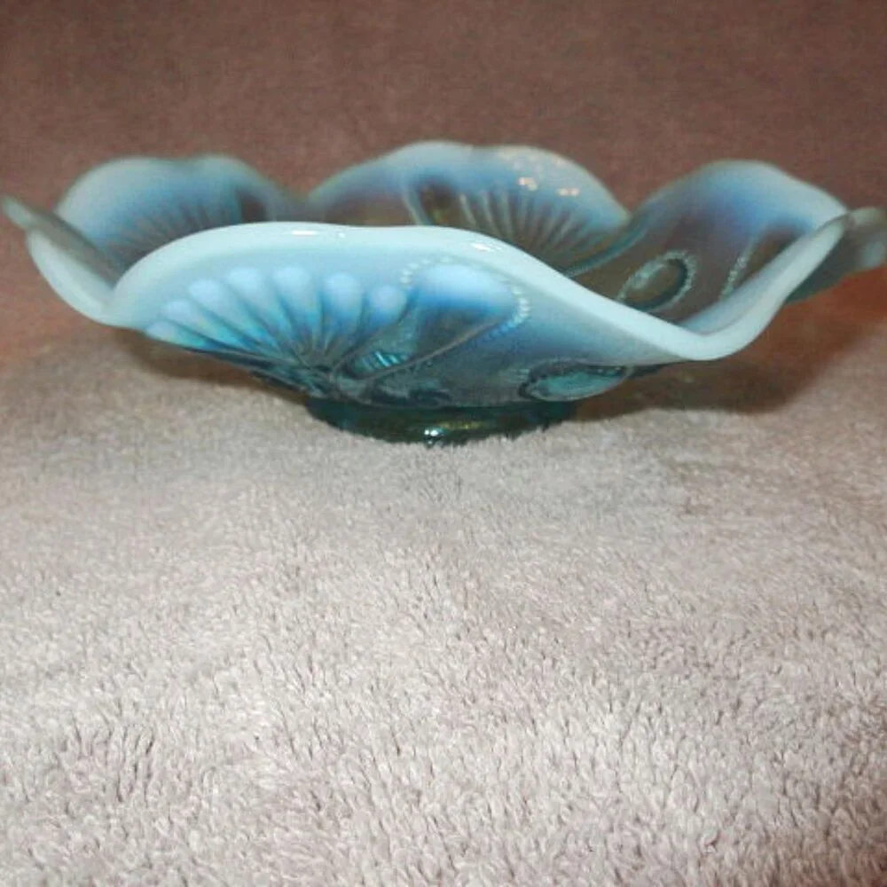 Vintage Dugan Blue Opalescent Glass Compote Candy Dish Ruffled Keyhole EUC